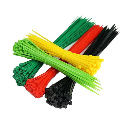 kwaliteit Aangepaste plastic draadbinders, plastic bindbanden, zelfborgend, oliebestendig fabriek